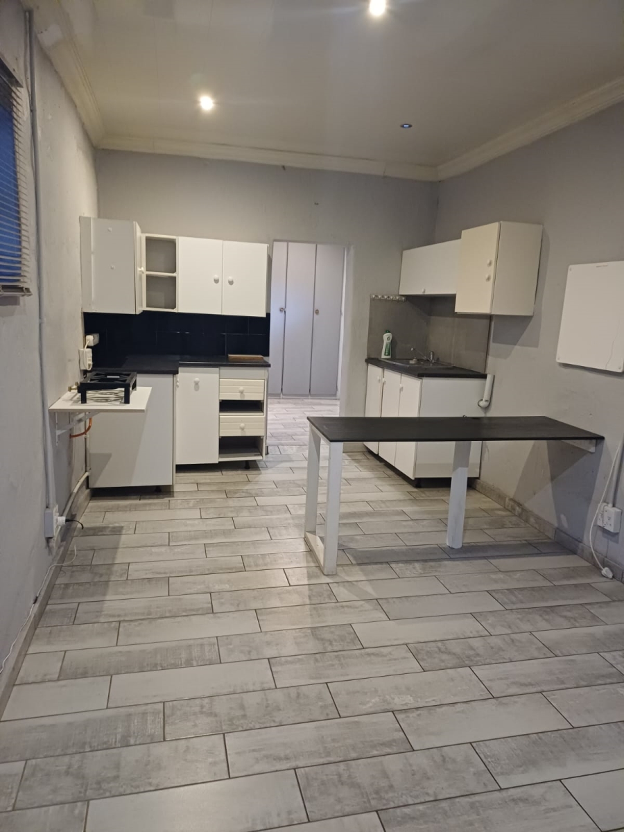 To Let 1 Bedroom Property for Rent in Vaalpark Free State
